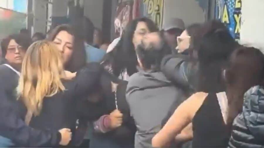 Video: Mujeres se pelean en pleno centro de Pachuca, Hidalgo