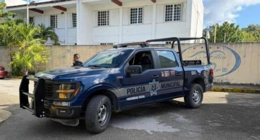 Enfermera y otro sujeto resultan lesionados tras ataque armado en Villas del Mar III en Cancún