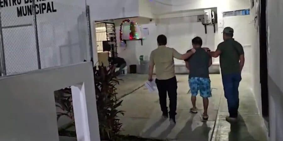 Video: Capturan a un sujeto acusado de trata y pornografía infantil en Puerto Morelos