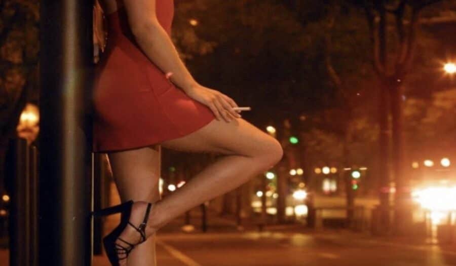 Condenan a 25 años de prisión a hombre que obligó a su esposa a prostituirse en bar de Puebla