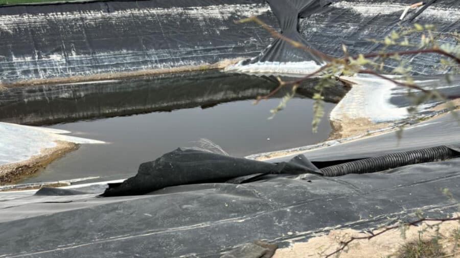 Agricultor es hallado muerto dentro de un estanque en Durango