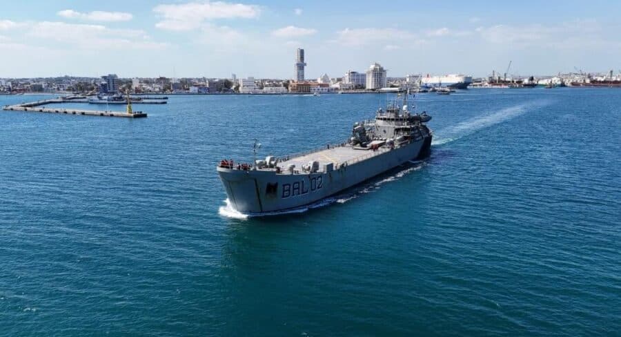 México envía más buques con ayuda humanitaria a Cuba