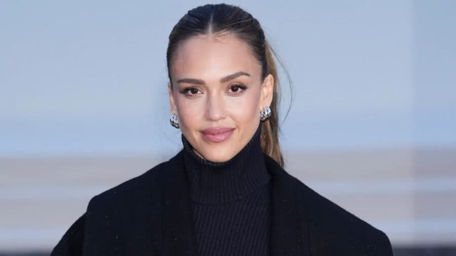 Actriz Jessica Alba tendrá que pagar tres millones de dólares a su ex tras divorcio
