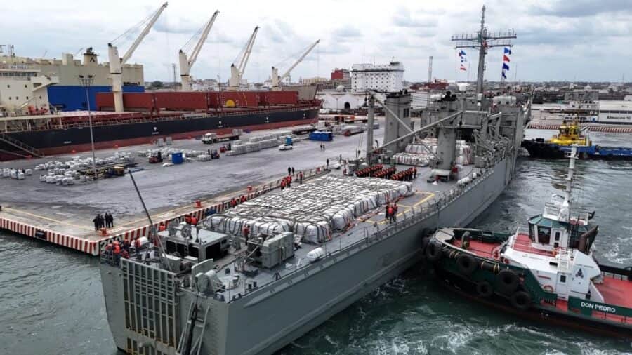 México envía segundo cargamento con casi mil 200 toneladas de ayuda humanitaria a Cuba