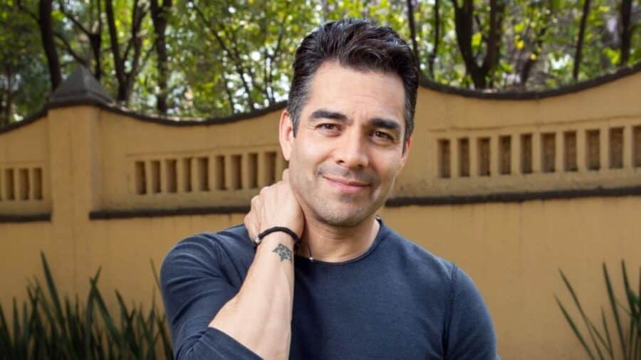Omar Chaparro se pelea en X con usuarios que criticaron su actuación en "La celda de los milagros"