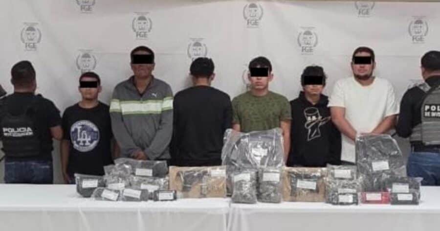 Video: Detienen a seis sujetos por quemar vehículos en Playa del Carmen