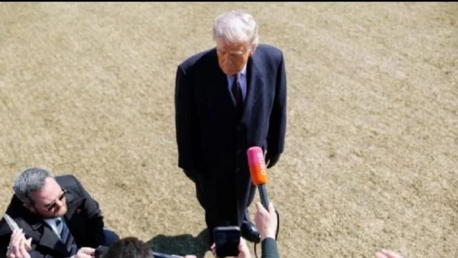 Gobierno de Donald Trump contempla "tomar de manera amistosa" el control de Cuba