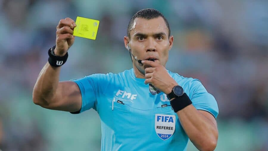 Árbitro Marco Antonio "Gato" Ortiz es amenazado de muerte tras pitar el Clásico Tapatío; se tuvo que cambiar de hotel