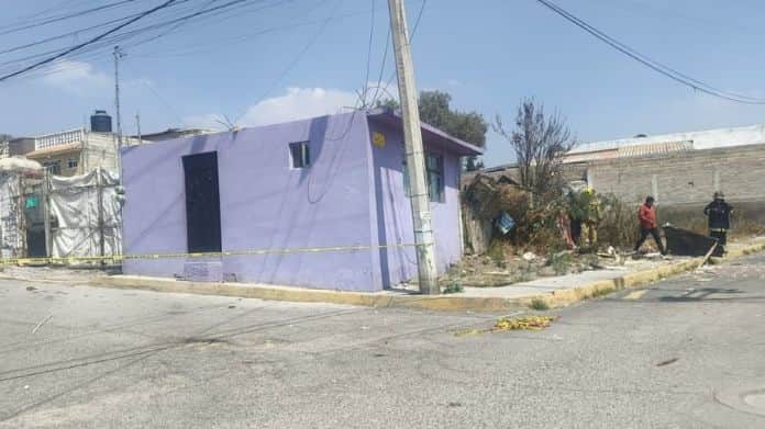 Muere hombre por explosión de taller clandestino en Edomex