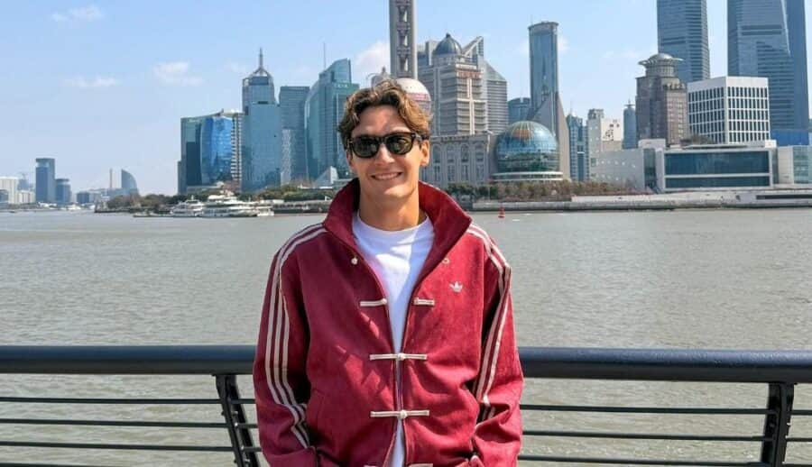 Video: George Russell logra la pole para la carrera sprint del GP de China; "Checo" Pérez ni salió a la pista