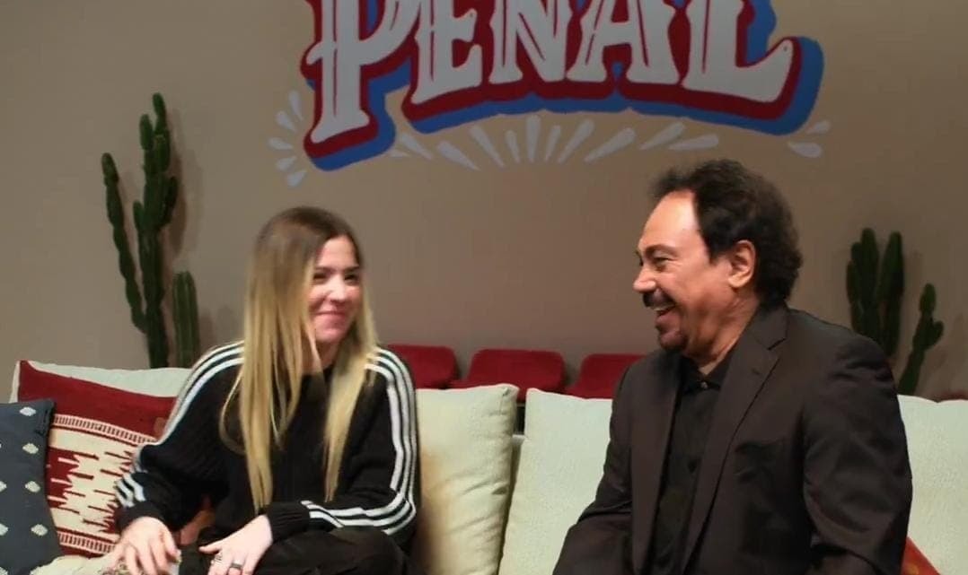 Video: Hugo Sánchez anuncia un alojamiento de Airbnb en el Estadio Azteca rumbo al Mundial 2026