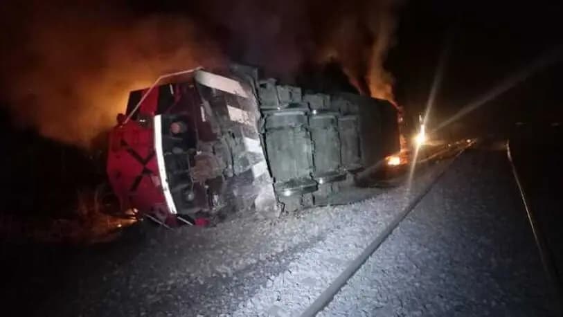 Video: Choque entre trenes deja tres personas heridas en Cuyutlán, Colima