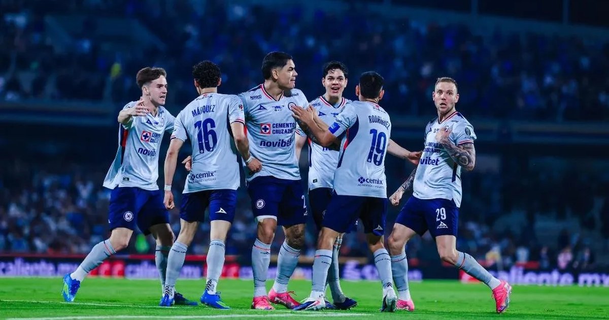 Cruz Azul vence a Pumas de la UNAM y es campeón de la Liga MX