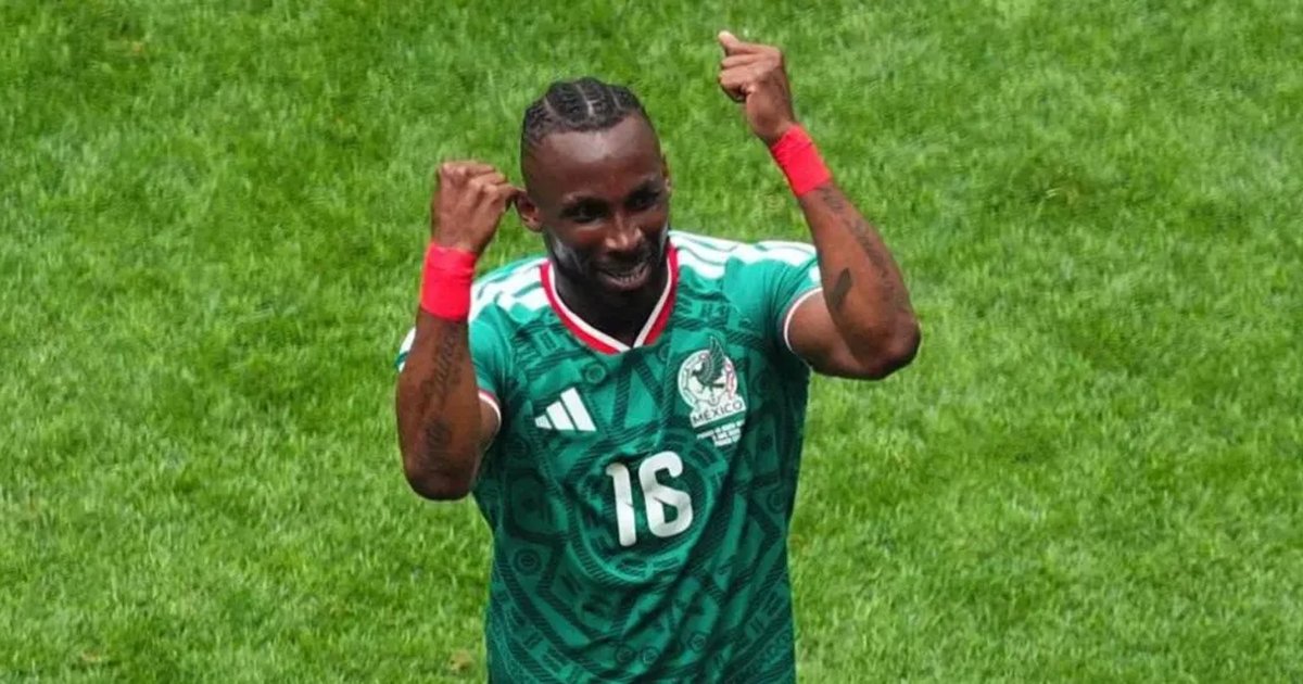 Mexicano Julián Quiñones lucha con Lionel Messi, Lamine Yamal y Kylian Mbappé por el Balón de Oro 2026