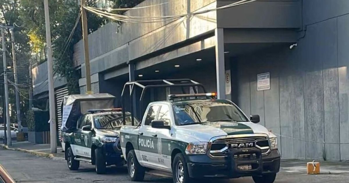 Niño de cuatro años cae desde el balcón de un edificio en CDMX; sufre ...