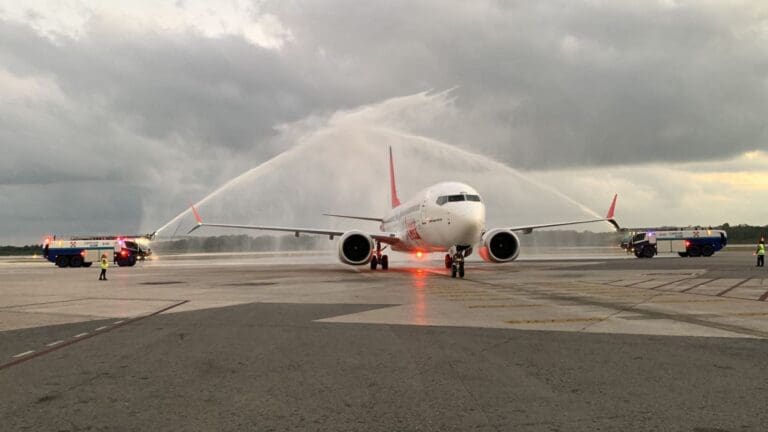 Aerolínea canadiense Lynx Air inicia operaciones hacia el aeropuerto de Cancún