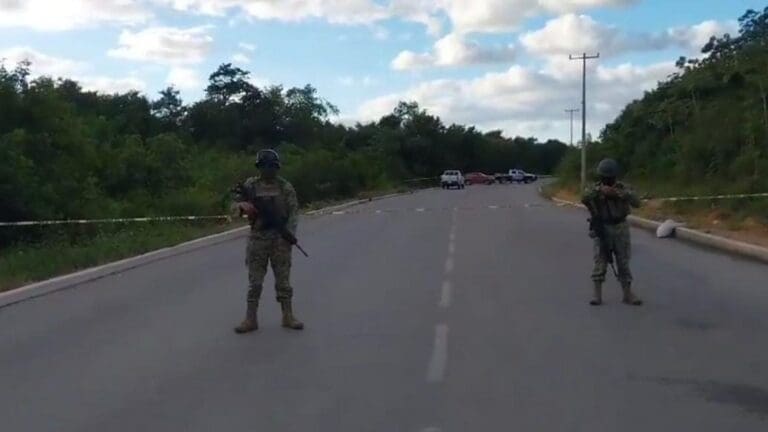 Localizan los restos de una mujer dentro de bolsas en la avenida Chac Mool de Cancún