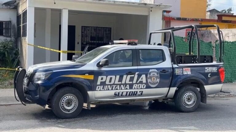 Una persona fue hallada sin vida en la Región 201 de Cancún, en el fraccionamiento Haciendas Real del Caribe.