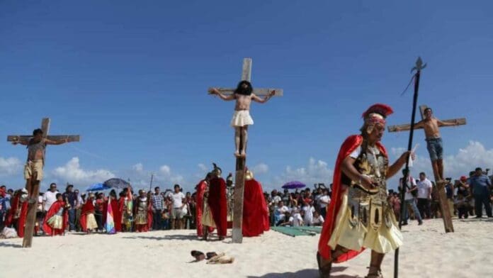 Se realizarán ocho viacrucis en Playa del Carmen este Viernes Santo