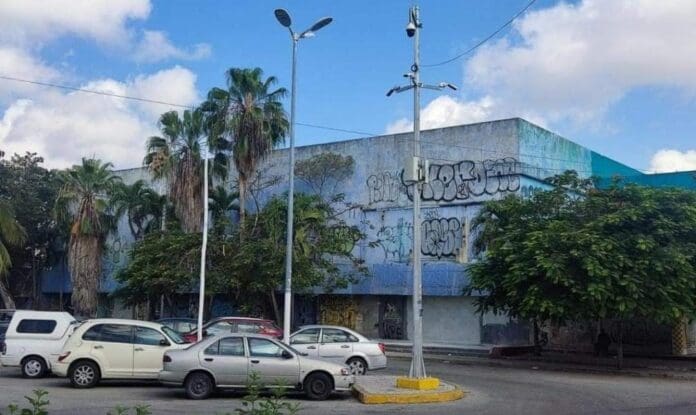 Luego que se diera a conocer la demolición del Cine “Blanquita” de Cancún, ciudadanos piden que se construya una Cineteca o Sala de Arte.