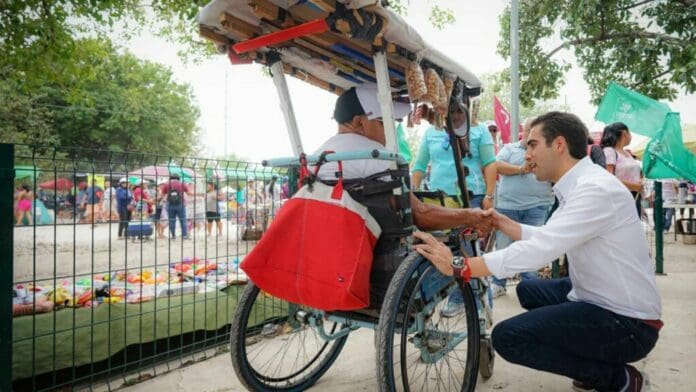 Gino Segura va por mayor bienestar para las familias