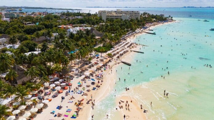 Isla Mujeres nominada en los premios Lo Mejor de México 2024 de la revista México Desconocido