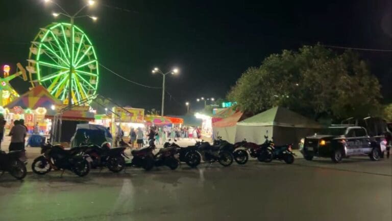 Fue reabierta la feria de Cancún en la que un taquero fue asesinado el pasado jueves por presunto cobro de derecho de piso.