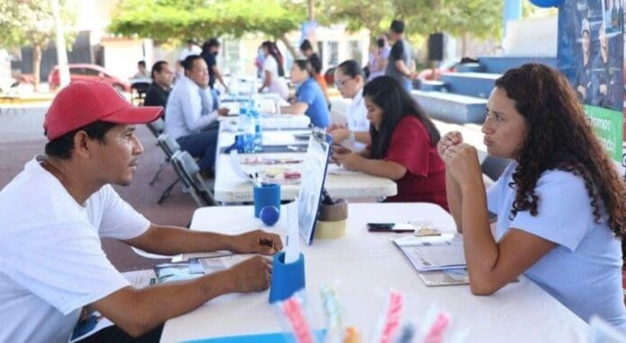 Las ferias de empleo en Playa del Carmen tienen un alto porcentaje de efectividad. Siete de cada 10 personas obtienen trabajo