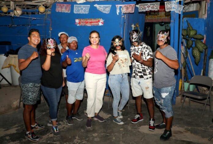 Lili Campos Miranda se ha comprometido a seguir impulsando la lucha libre y otros deportes si continúa la renovación de Solidaridad.