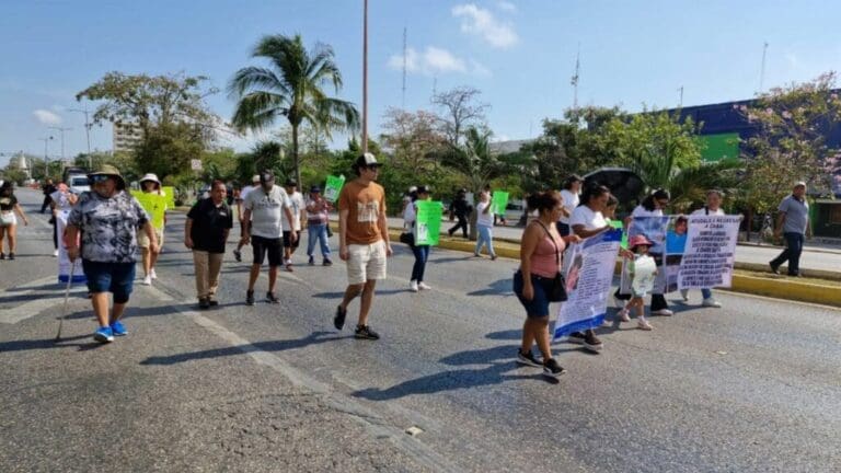 Autoridades estatales y municipales refuerzan búsqueda de conductor de Uber desaparecido en Cancún