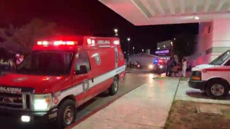 Intenta sujeto quitarse la vida en Cancún tras beber y discutir con su pareja