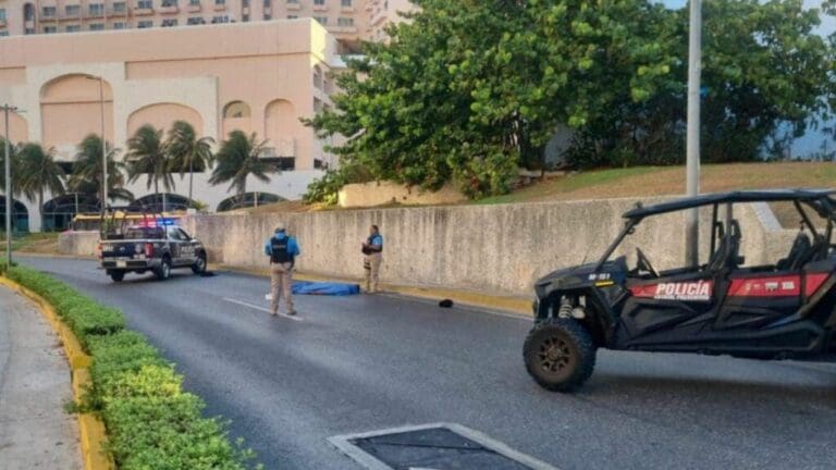 Fallece motociclista en la Zona Hotelera de Cancún, cerca del Centro de Convenciones