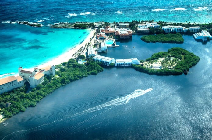 Frente común de hoteleros de Quintana Roo, Vallarta y Cabos; quieren consejo de promoción